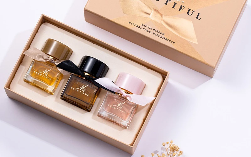 هدایای تبلیغاتی عطر و ادکلن
