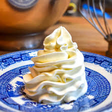 خامه کیک پزی - Whipped Cream